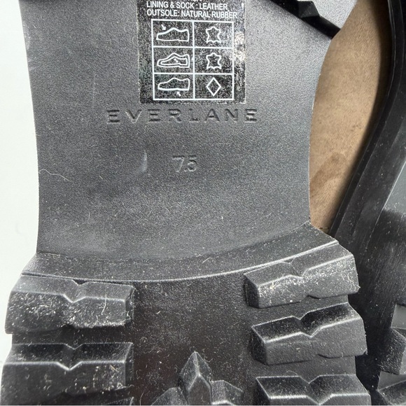 NEW Everlane Mushroom Suede Leather Lug Sole Chelsea Bootie in Size 7.5 - Picture 11 of 12